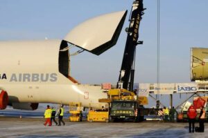 Kilat Cargo Melayani Pengiriman Cargo Udara Cepat Sampai