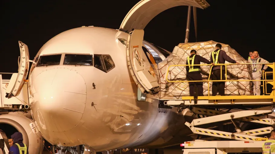 Jasa Ekspedisi Udara Banjarmasin Jakarta Cepat & Terpercaya