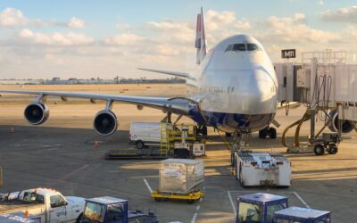 Ekspedisi Murah Kendari Surabaya via Udara Tercepat